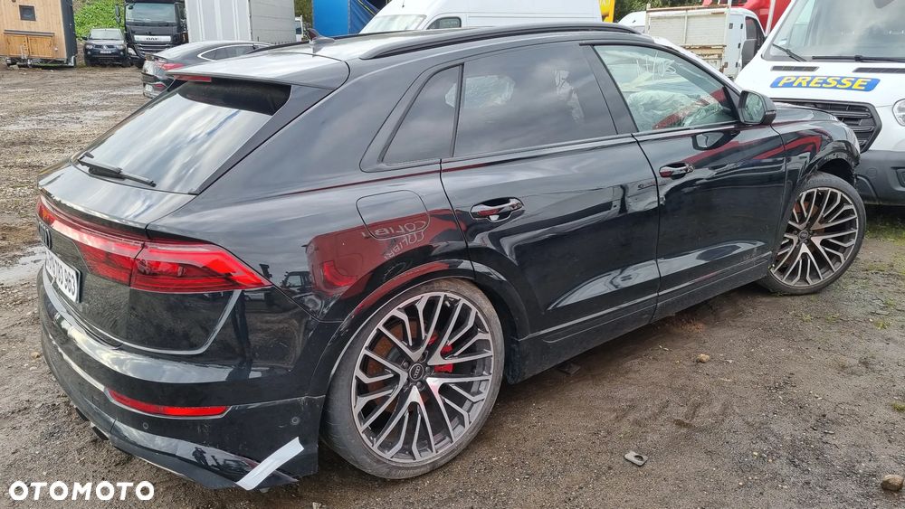 Audi Q8 60 TFSIe quattro tiptronic competition plus - 1