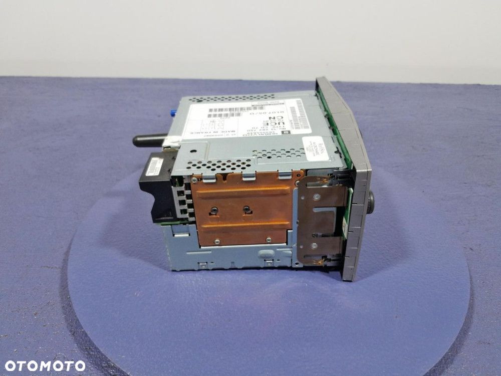 OPEL ASTRA H GTC RADIO I NAWIGACJA 13262750 - 3