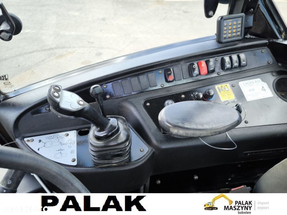 JCB Ładowarka  kołowa  JCB 406 , 2019 rok - 13