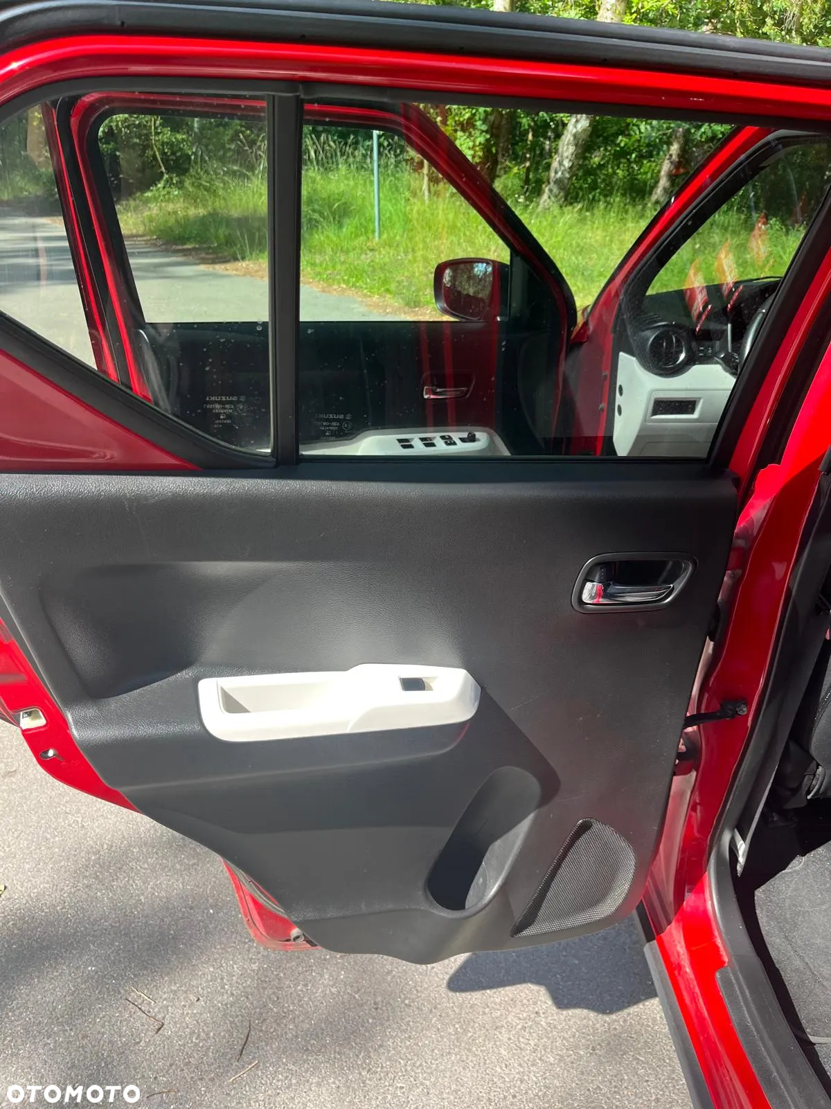 Suzuki Ignis - 27