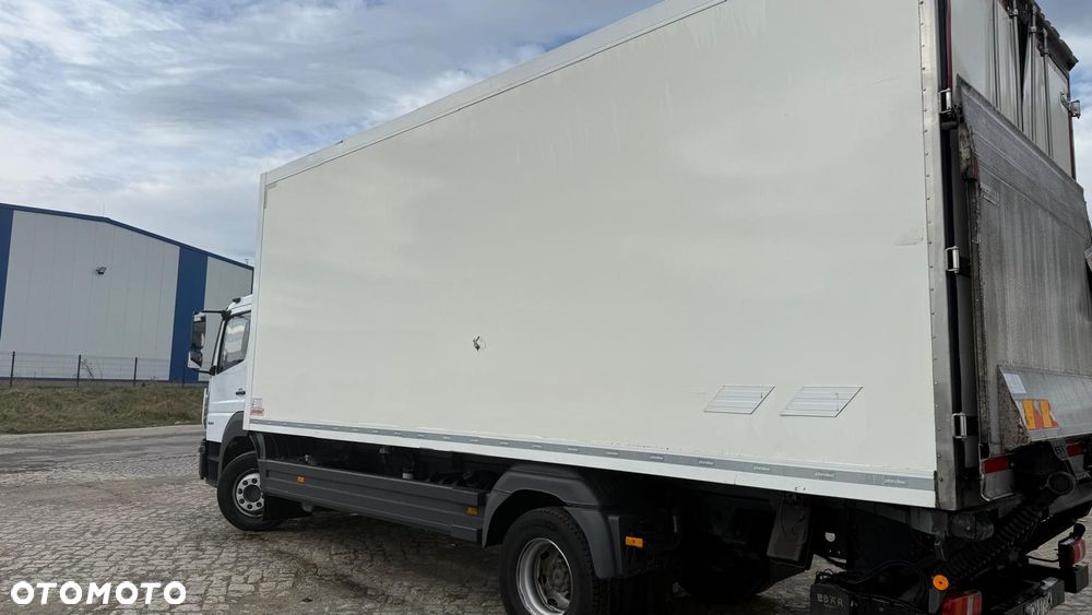 Mercedes-Benz ATEGO - 9