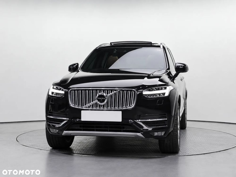 Volvo XC 90 D5 AWD Inscription - 3