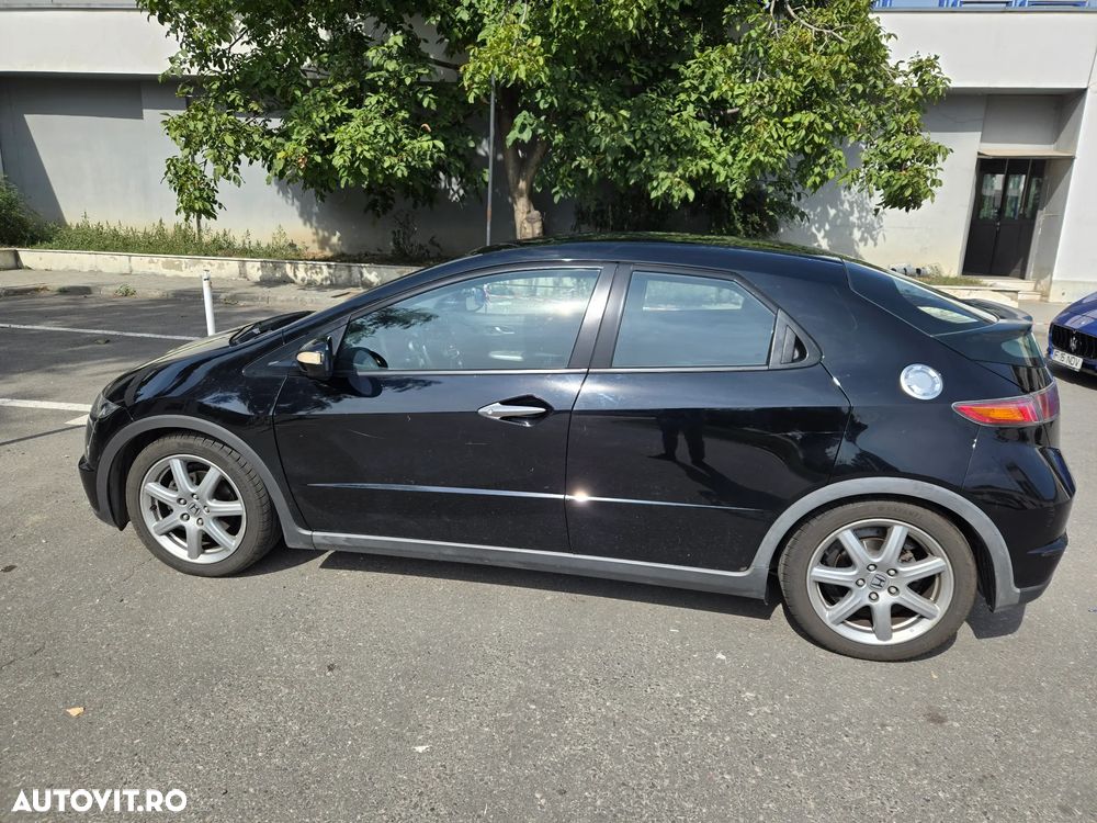 Honda Civic 1.8i-VTEC i-SHIFT Type S - 10