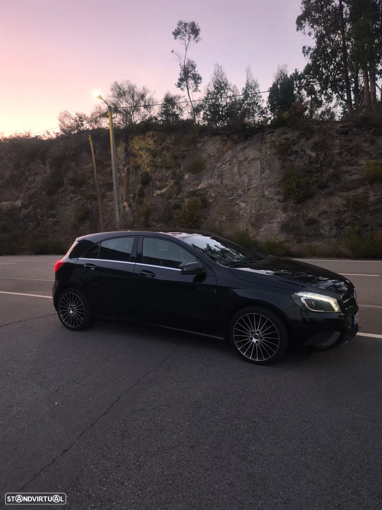 Mercedes-Benz A 180 CDI (BlueEFFICIENCY) Urban - 1