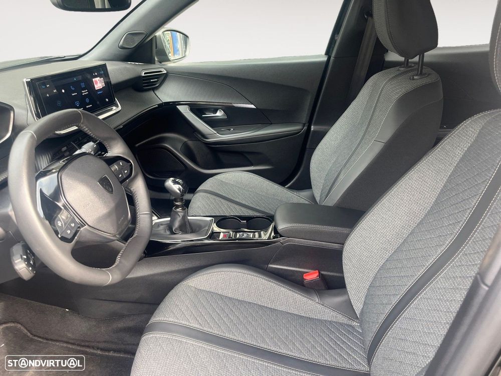 Peugeot 2008 1.2 PureTech Allure - 9