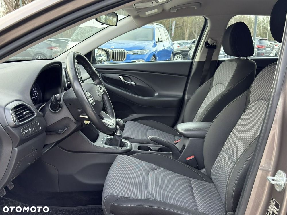 Hyundai i30 - 12