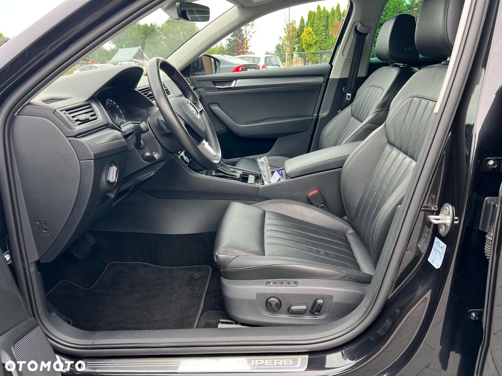 Skoda Superb 2.0 TDI 4x4 Style DSG - 18