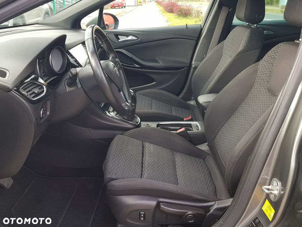 Opel Astra 1.4 Turbo Dynamic - 9