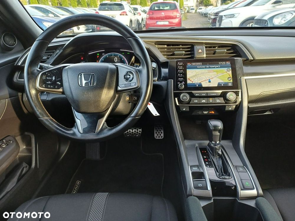 Honda Civic 1.0 T Executive Sport Line - 23