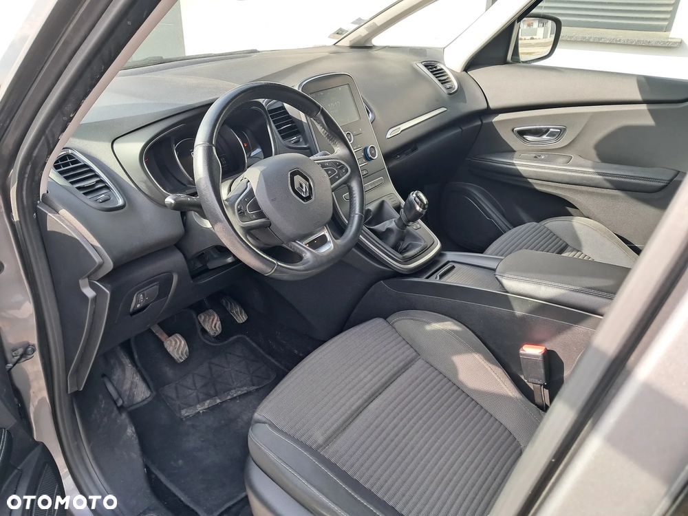 Renault Scenic 1.5 dCi Intens - 12