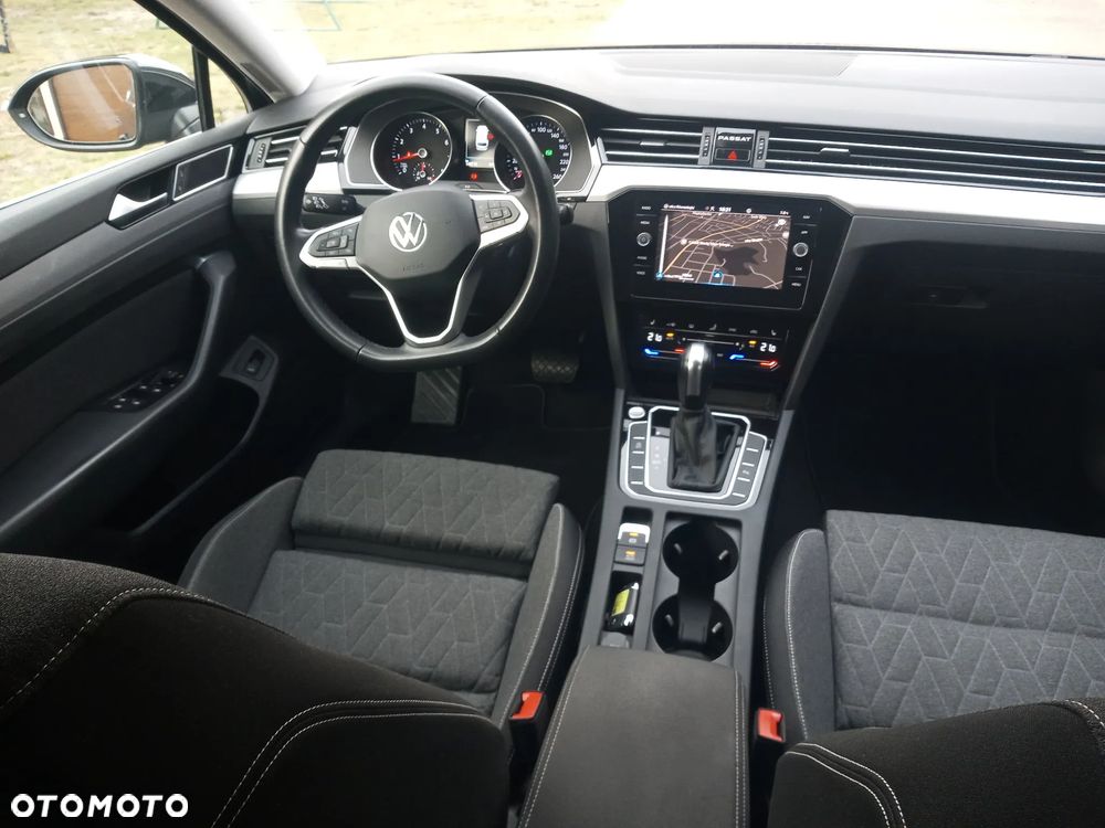 Volkswagen Passat 2.0 TSI Business DSG - 34