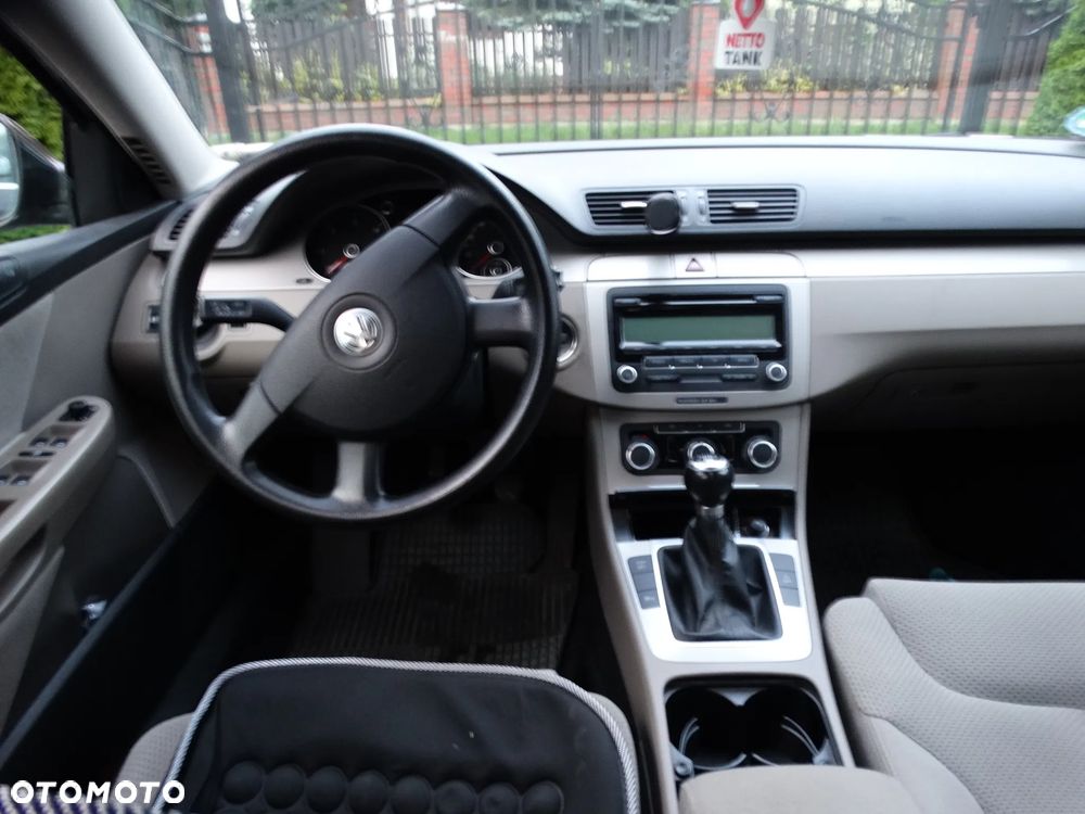Volkswagen Passat Variant - 7