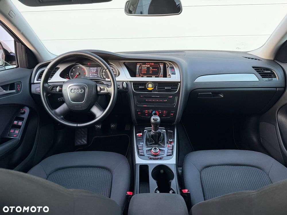 Audi A4 Avant - 22