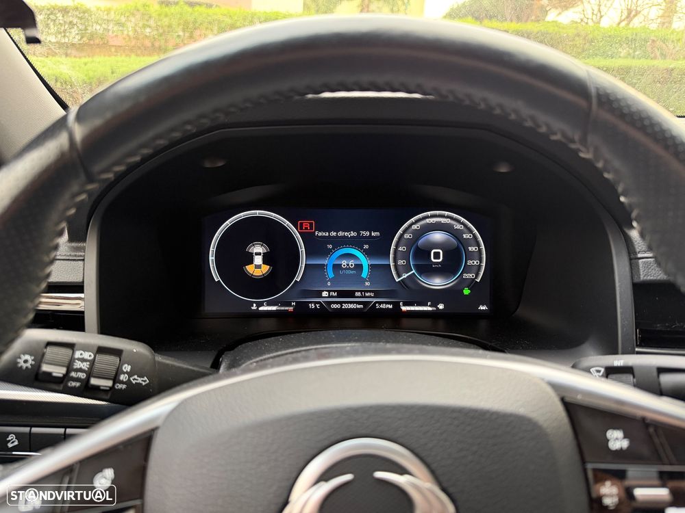 KGM Musso 2.2 DTR K5 Raider 6AT - 26