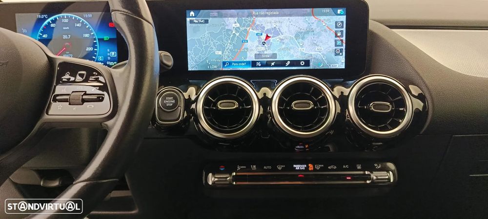 Mercedes-Benz B 250 e - 25