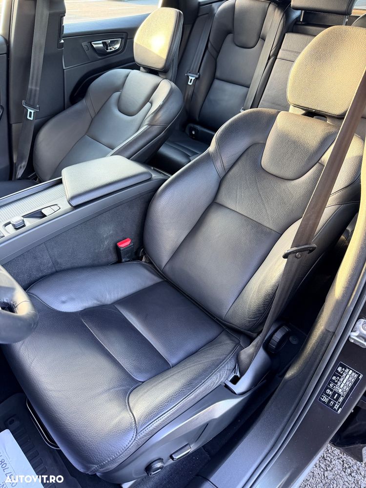 Volvo XC 60 D4 Geartronic Momentum Pro - 16