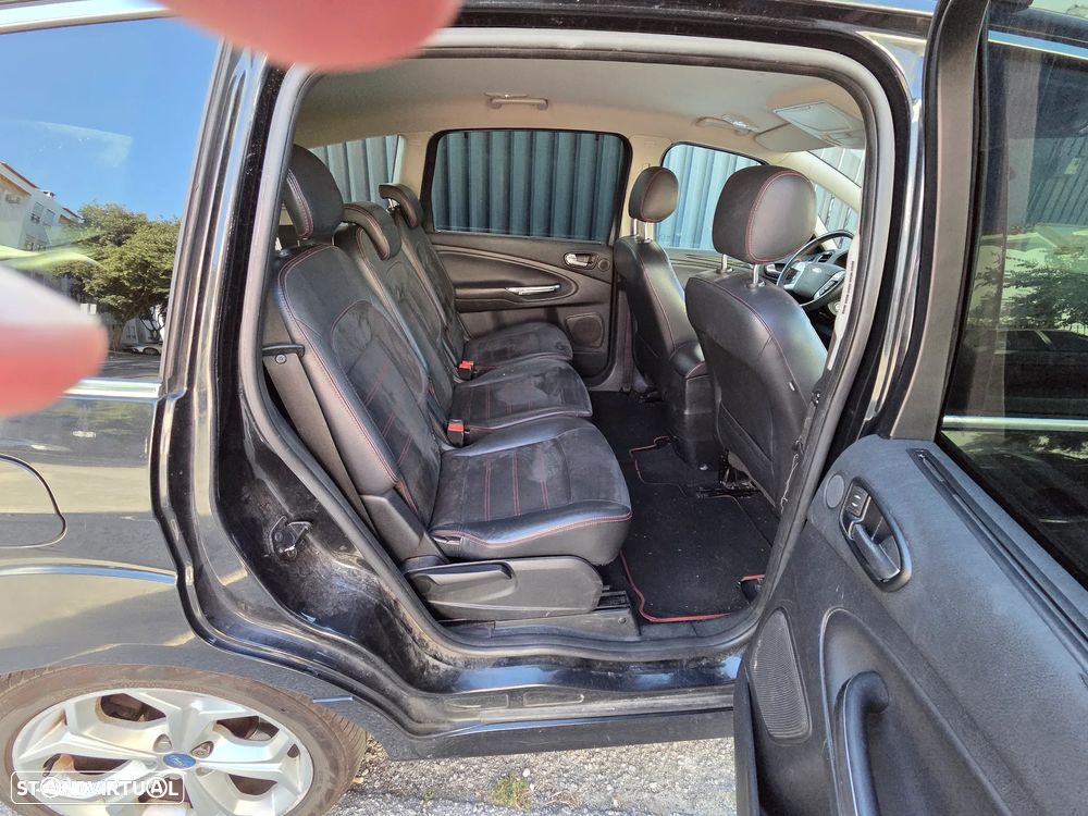 Ford S-Max 2.0 TDCi Titanium 7L 143g - 11