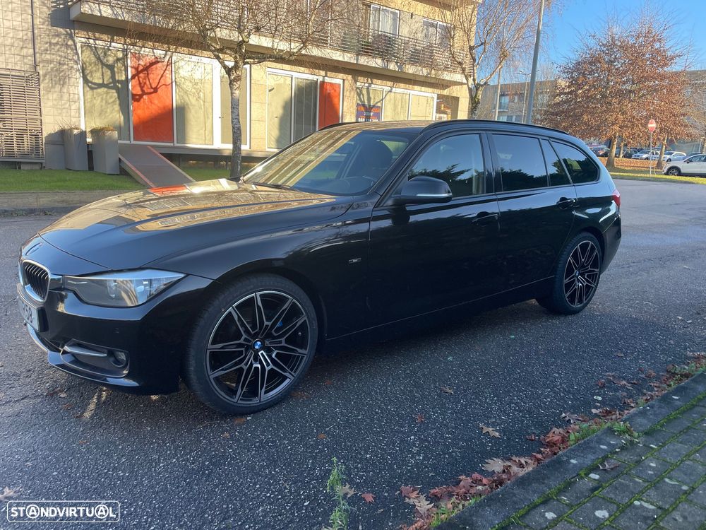 BMW 320 d Sport Line - 7