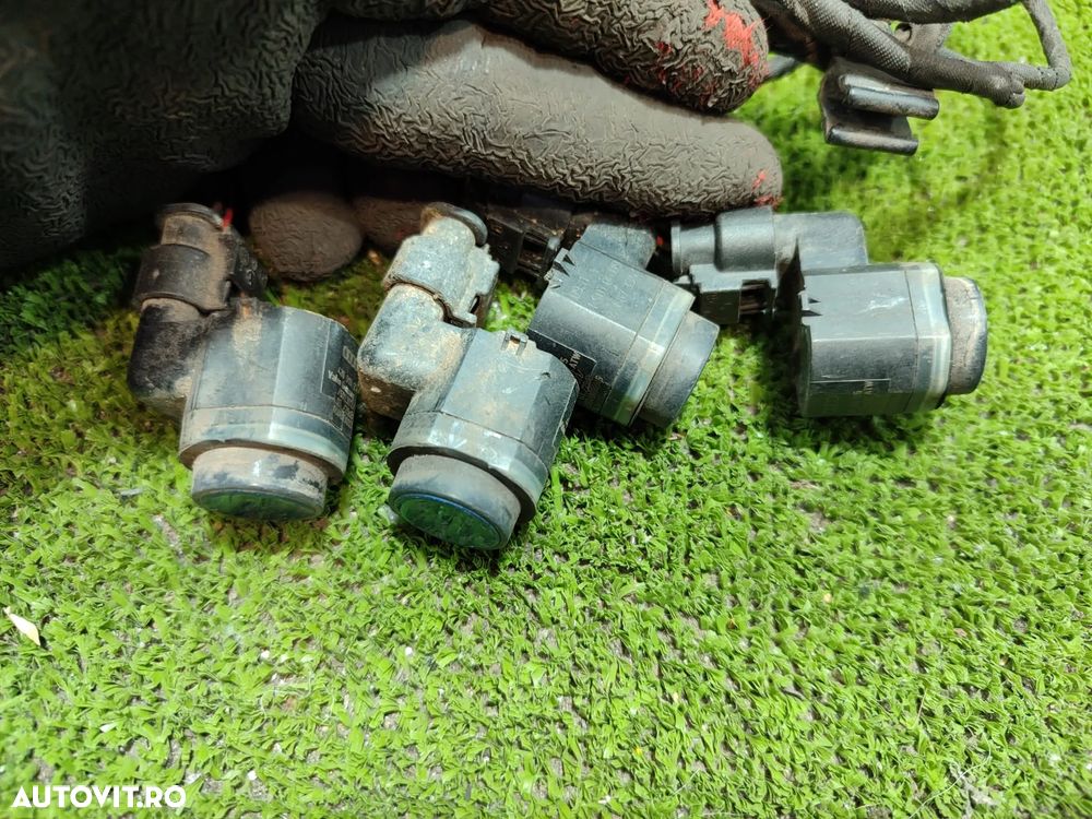 SENZORI PARCARE SPATE + INSTALATIE AUDI A4 B8 2.0 DIESEL 2010 COD OEM 420919275 / 2009-2016 - 3