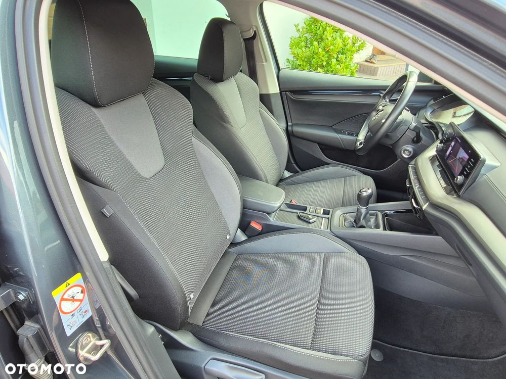 Skoda Octavia 1.5 TSI ACT Ambition - 17