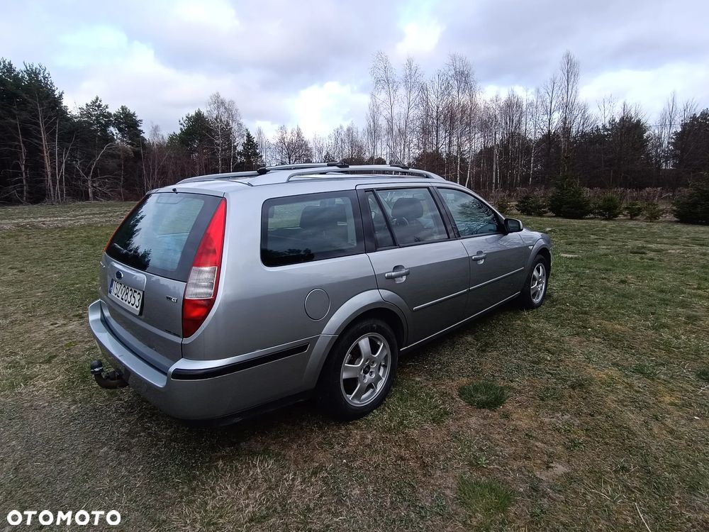 Ford Mondeo Turnier 2.0 TDCi Titanium - 15