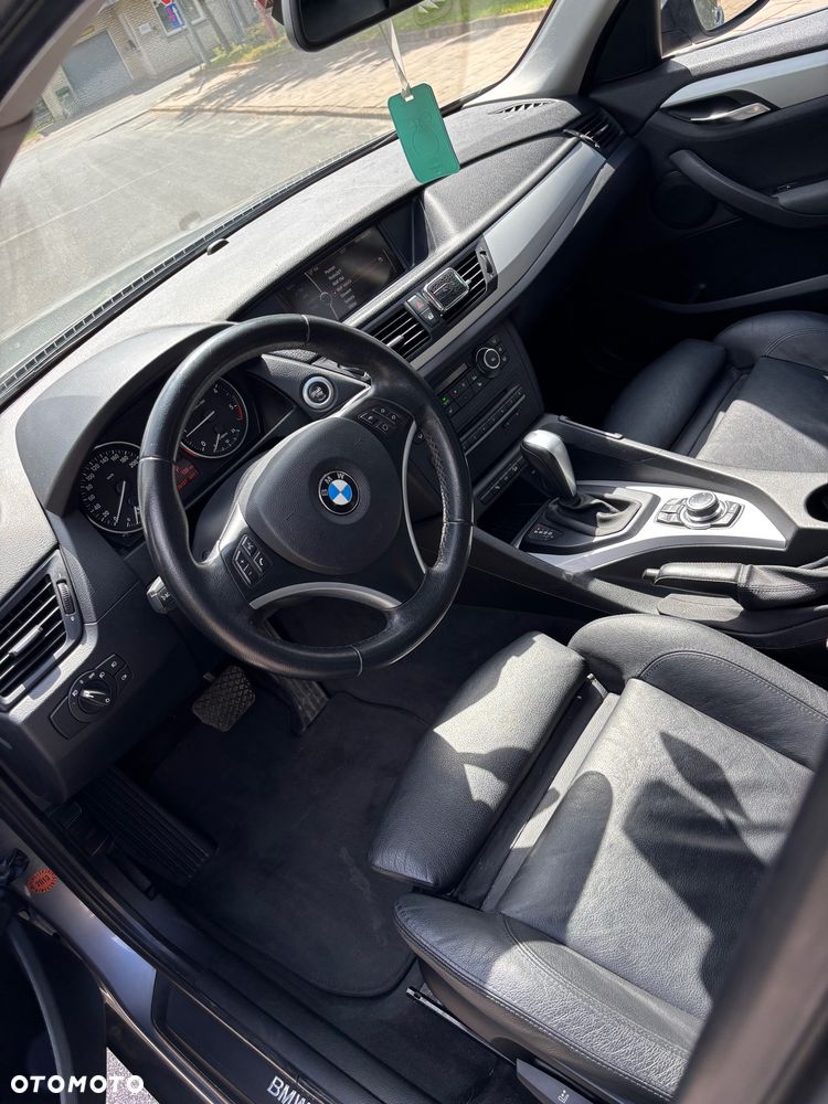BMW X1 - 13