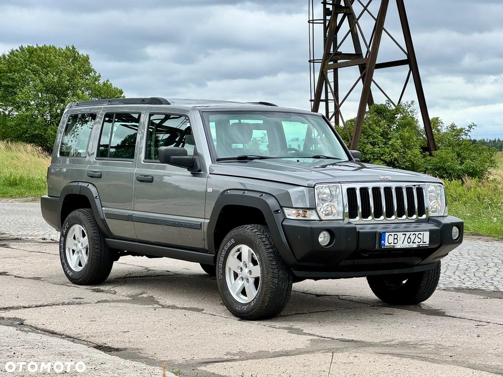 Jeep Commander 3.0 CRD Laredo - 4