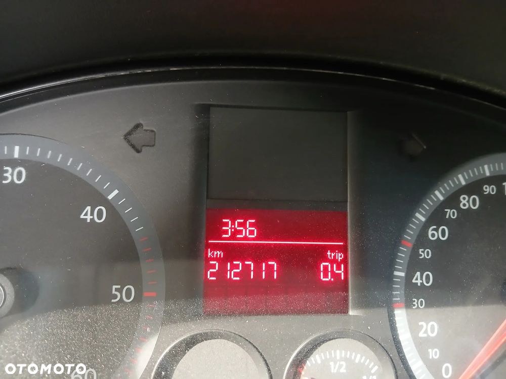 Volkswagen CADDY - 11