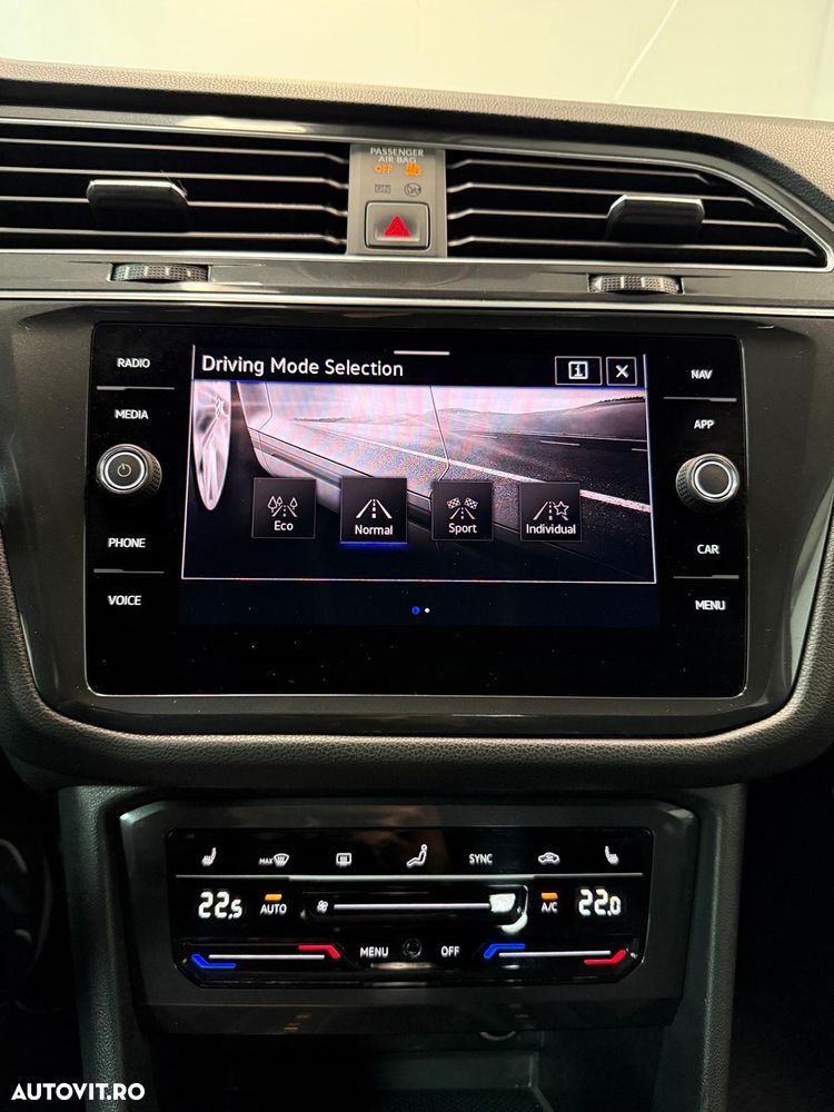 Volkswagen Tiguan Allspace 2.0 TDI 4Mot DSG Elegance - 20