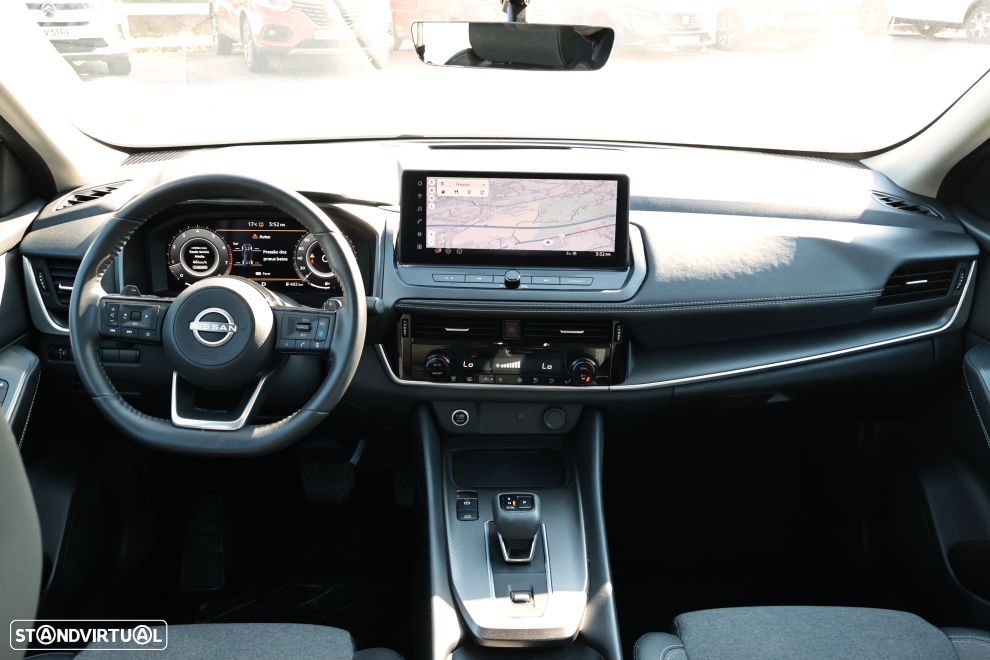 Nissan Qashqai 1.3 DIG-T N-Connecta Xtronic - 13