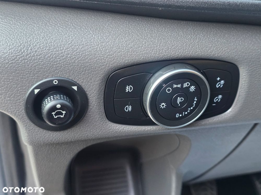 Ford Transit - 15
