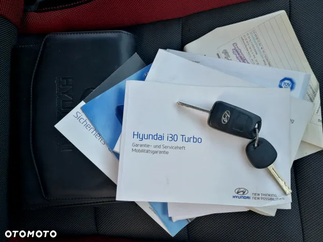Hyundai i30 1.6 GDI Turbo Luxury - 34