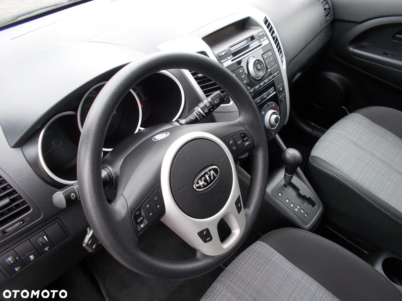 Kia Venga 1.6 M - 19