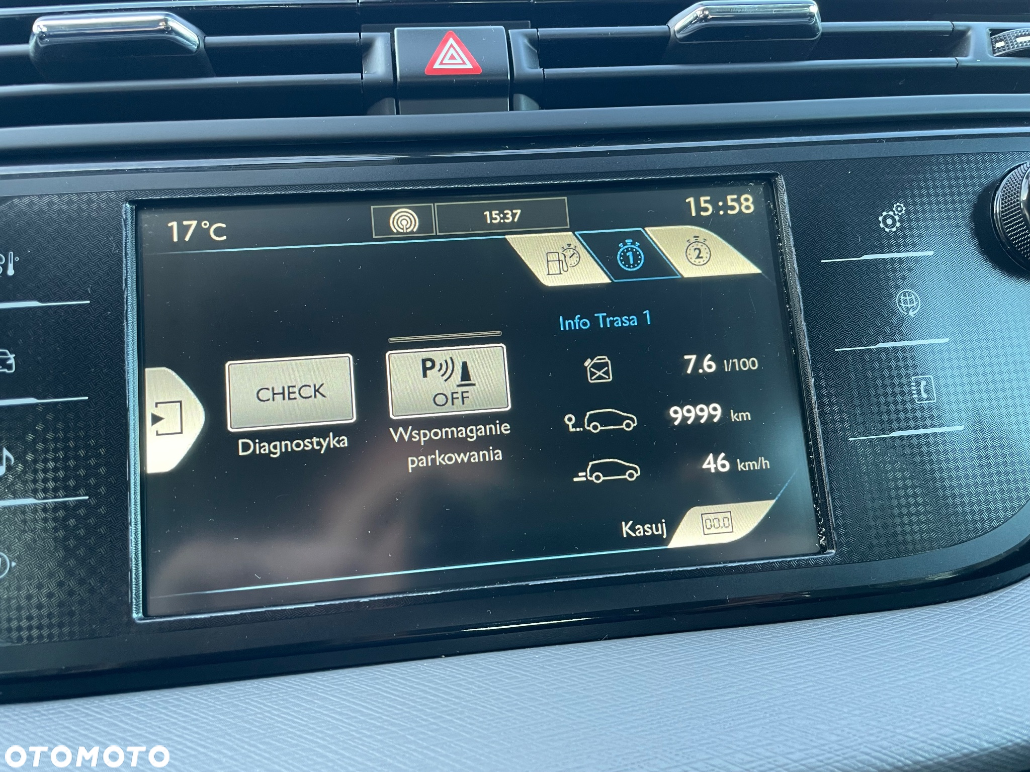 Citroën C4 Picasso - 32