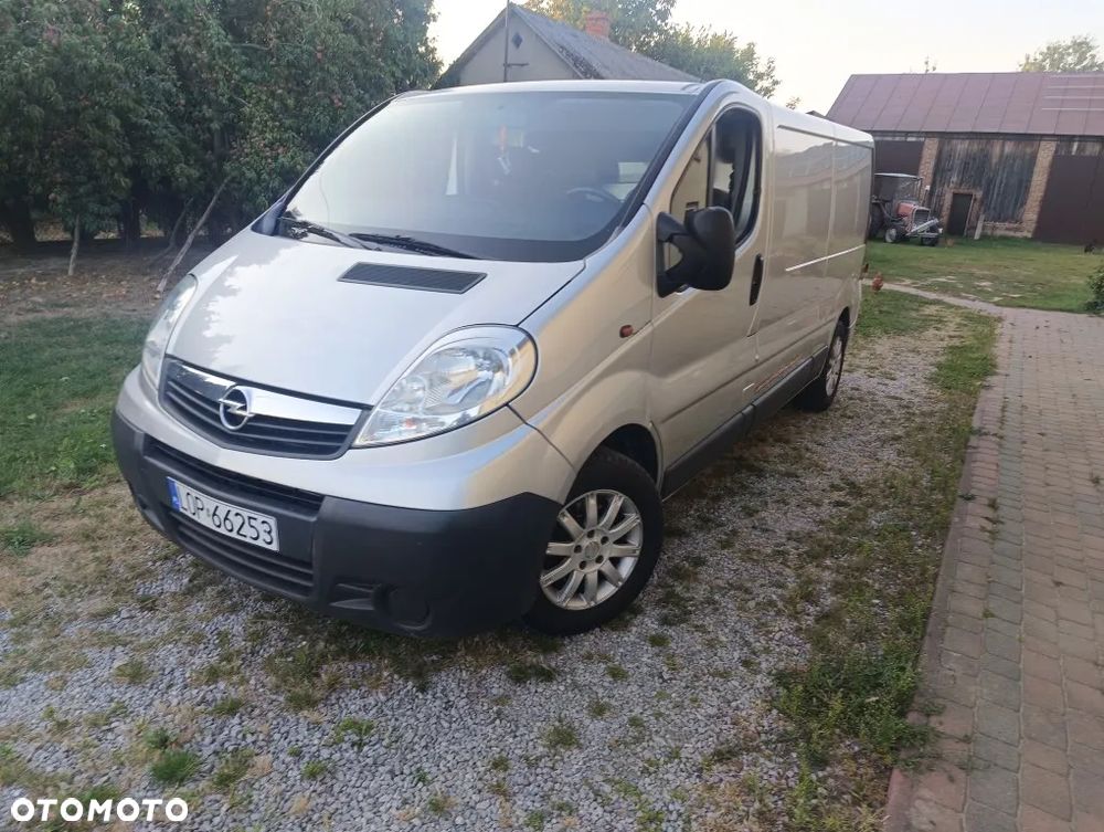 Opel Vivaro - 23
