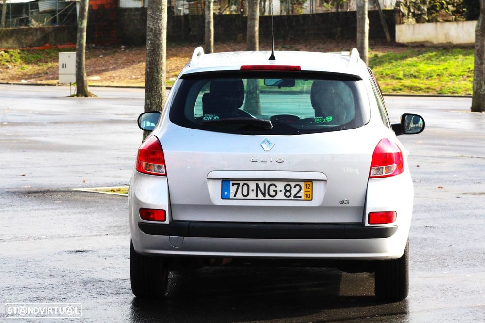 Renault Clio Break - 11