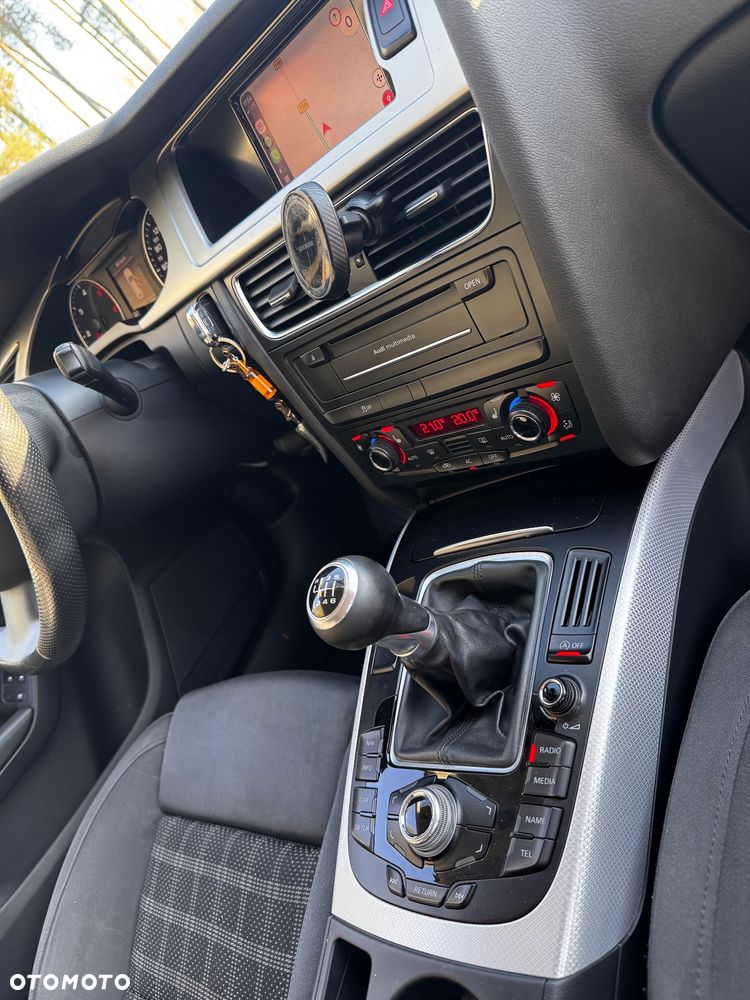 Audi A4 Avant 2.0 TDI DPF Ambition - 13