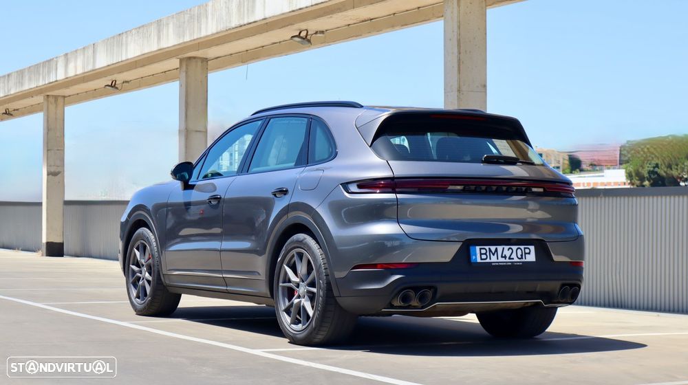 Porsche Cayenne S E-Hybrid - 8