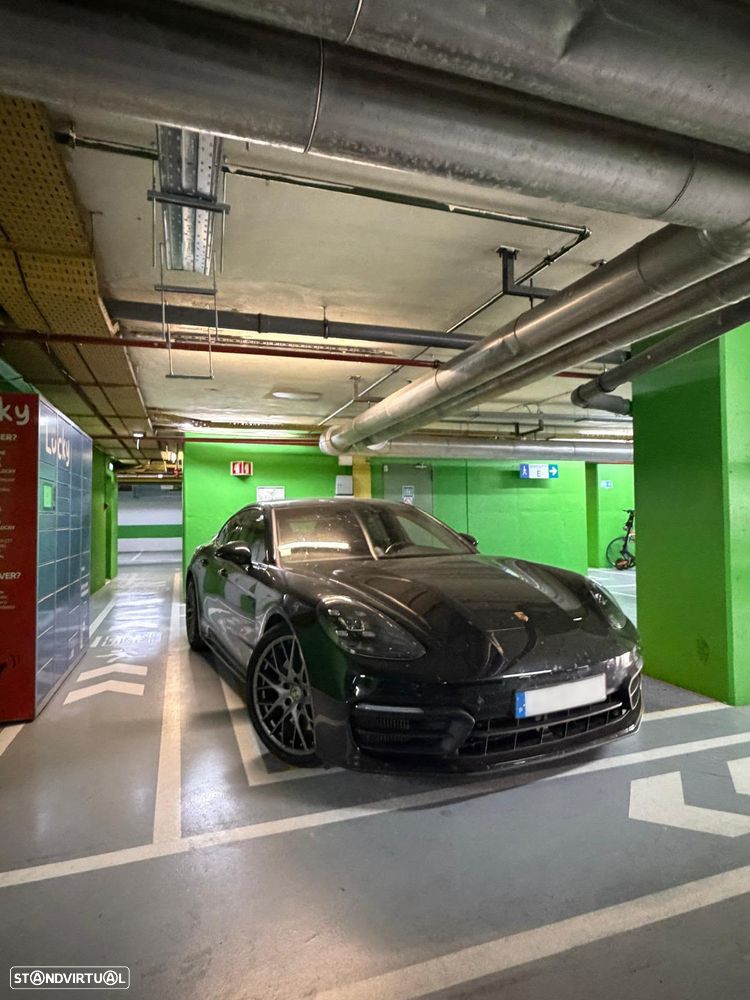 Porsche Panamera 4 E-Hybrid - 2