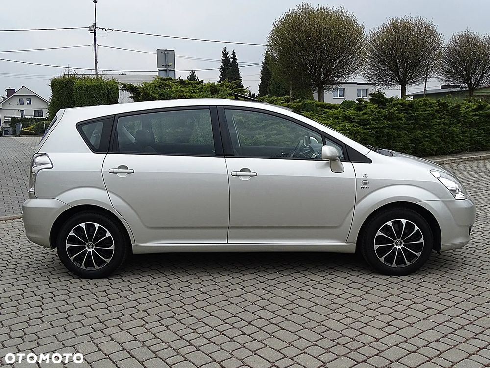 Toyota Corolla Verso 1.8 Prestige 7os - 10