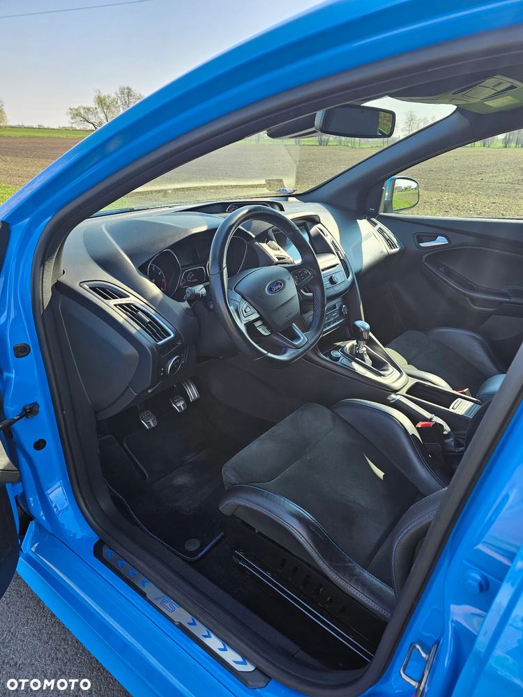 Ford Focus 2.3 EcoBoost RS - 9