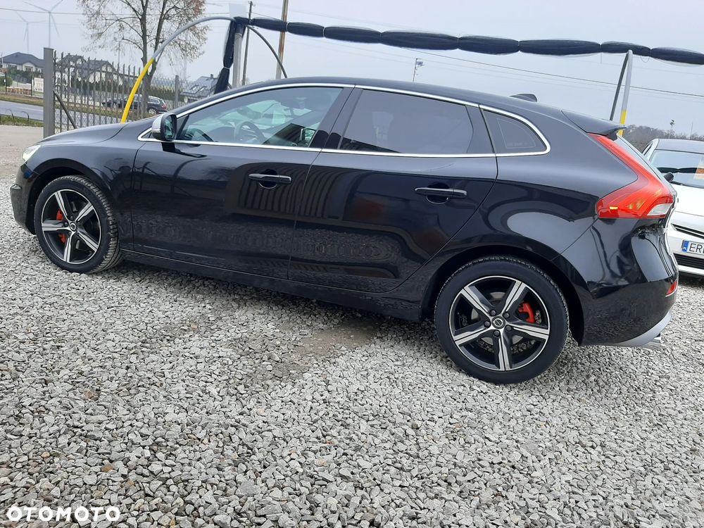 Volvo V40 D3 Geartronic RDesign - 3