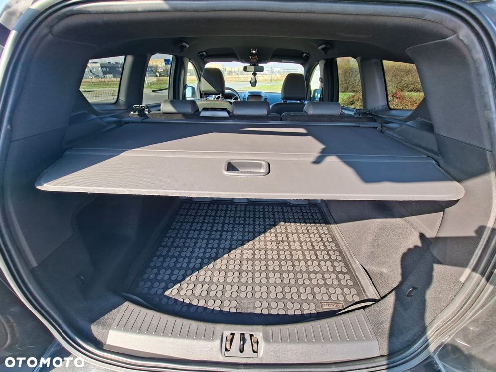 Ford Kuga 2.0 TDCi 4x2 ST-Line - 10