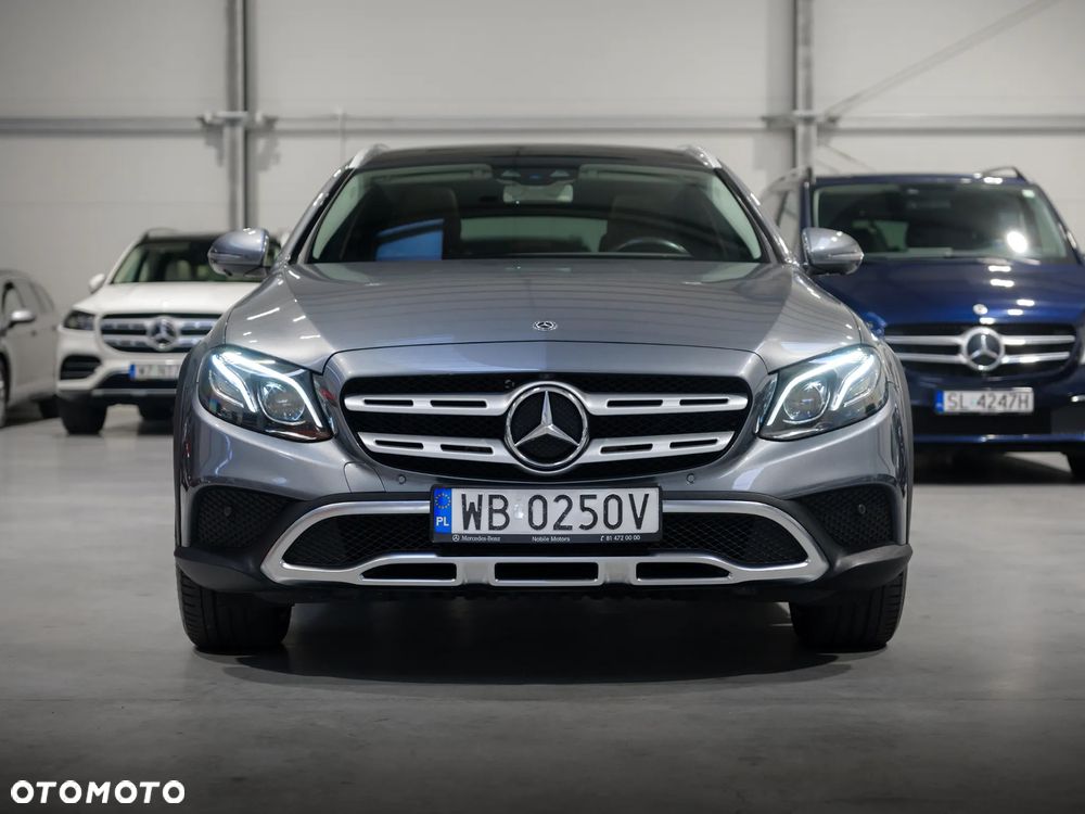 Mercedes-Benz Klasa E 220 d 4-Matic All-Terrain - 14
