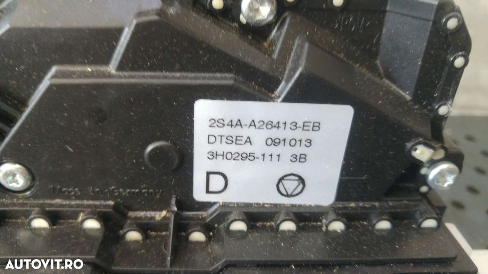 Broasca usa stanga spate ford mondeo 3 b5y 2s4aa26413eb - 2