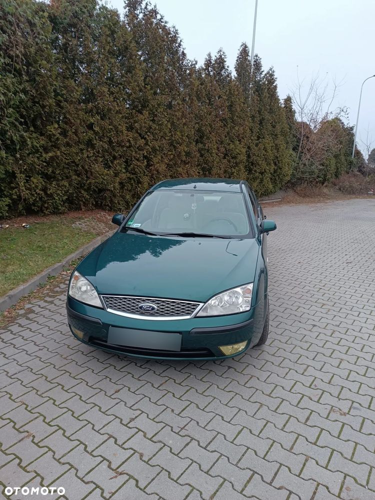 Ford Mondeo 2.0 Ghia - 3
