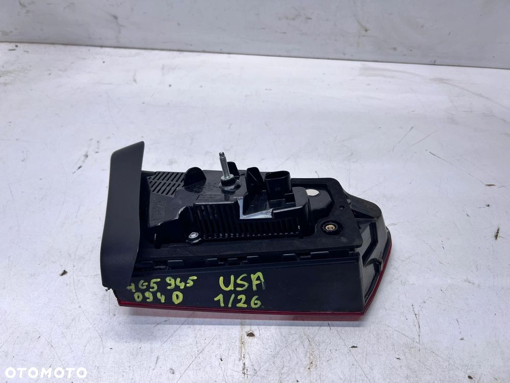 LAMPA PRAWY TYŁ W KLAPĘ LED AUDI A6 C7 SEDAN 4G5945094D 1/26 USA - 8