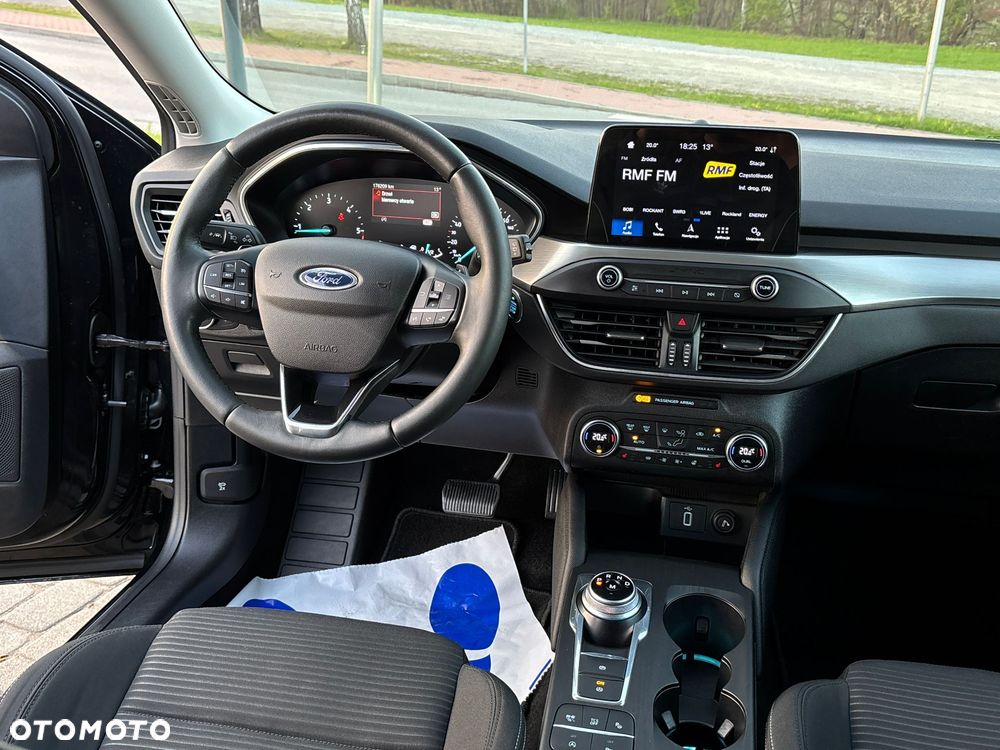 Ford Focus 2.0 EcoBlue Titanium - 13