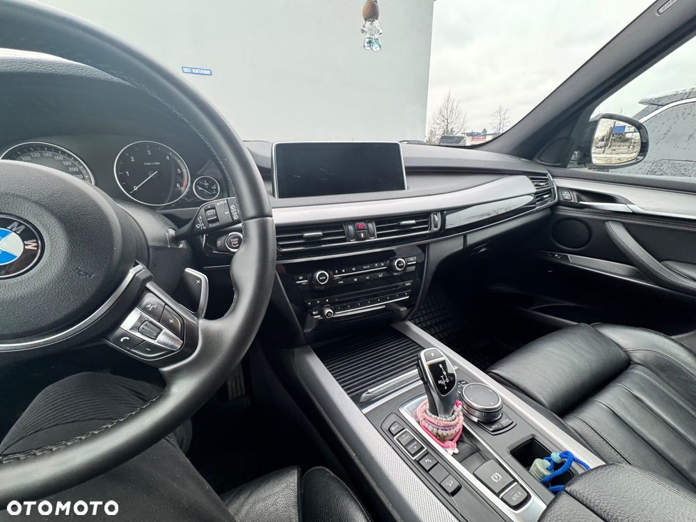 BMW X5 xDrive25d - 9