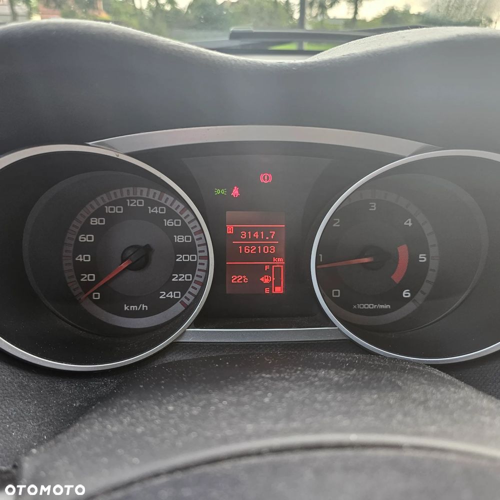 Citroën C-Crosser 2.2 HDi Exclusive - 15